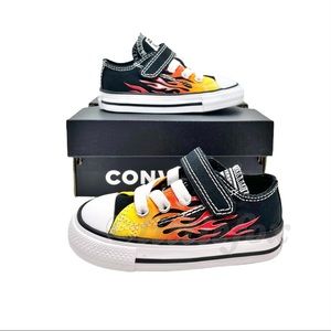 NEW! CONVERSE SNEAKERS